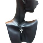 colier cruciulita
