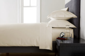 Lenjerie pat Heritage Ivory 200TC Bumbac