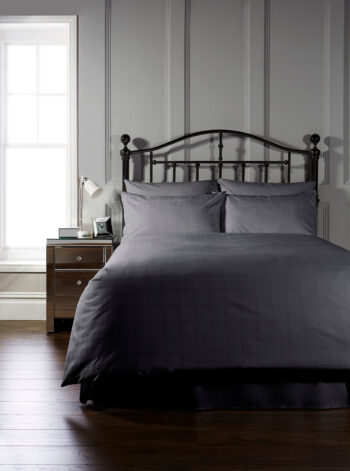 Lenjerie pat Jacquard Windowpane-Stone 400TC