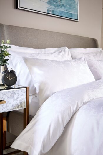 Lenjerie pat Damask William Hunt Rococo Jacquard