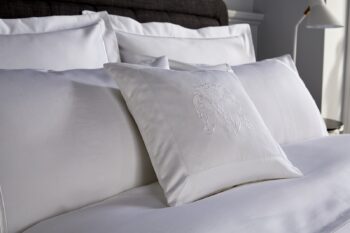 Lenjerie pat WILLIAM HUNT -SAVILE ROW 800TC-White