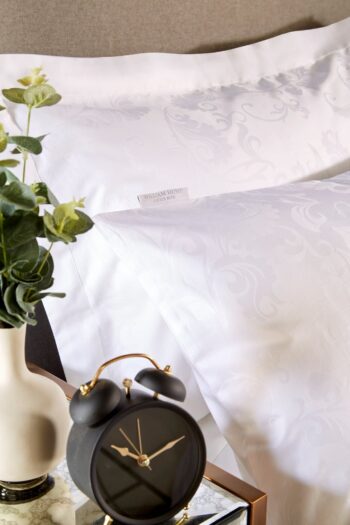 Lenjerie pat Damask William Hunt Rococo Jacquard